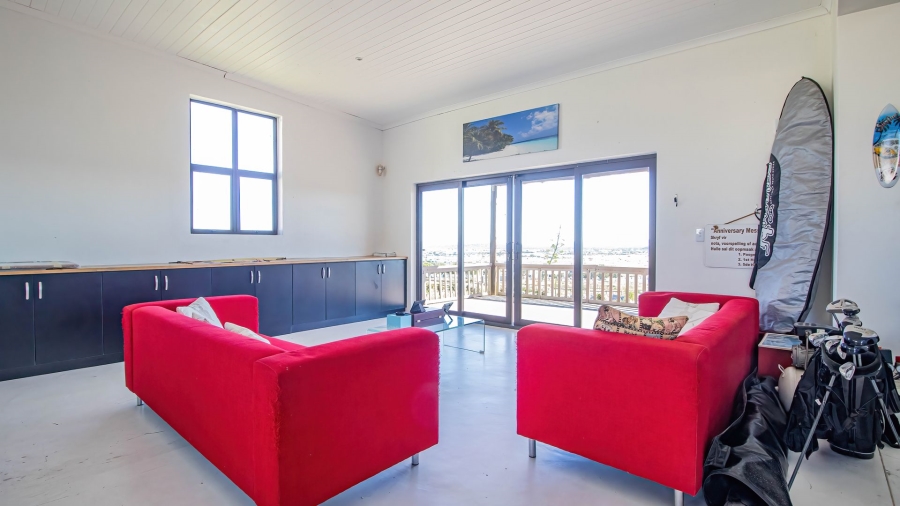 5 Bedroom Property for Sale in Long Acres Country Estate Western Cape